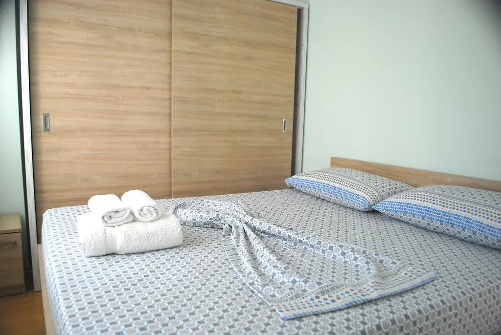 Apartment Ferienwohnung Rezidenca Kalter Durres Golem