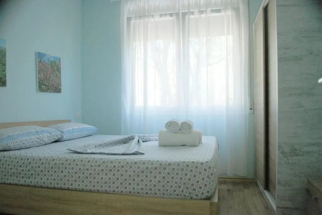 Ferienwohnung Rezidenca Kalter Durres Golem  Apartment Golem (Tirana)